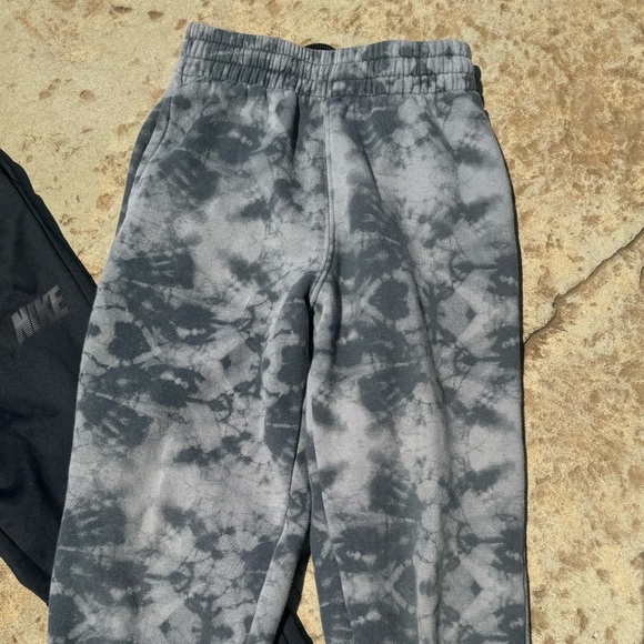Three (3) pair boys pants -sweats & athletic pants. Sz M - Picture 2 of 16